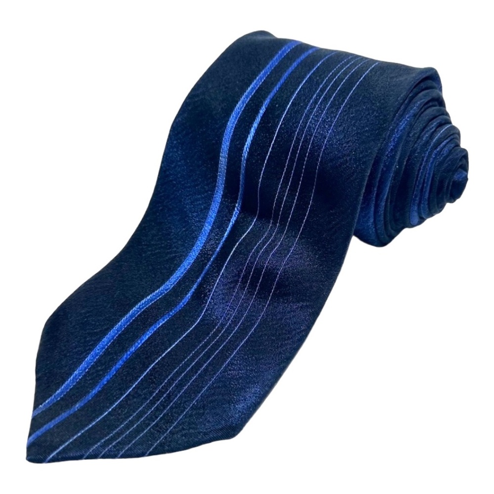MEN'S NECKTIE - CROFT & BARROW { TOTAL LENGHT 60 " } BLACK & BLUE